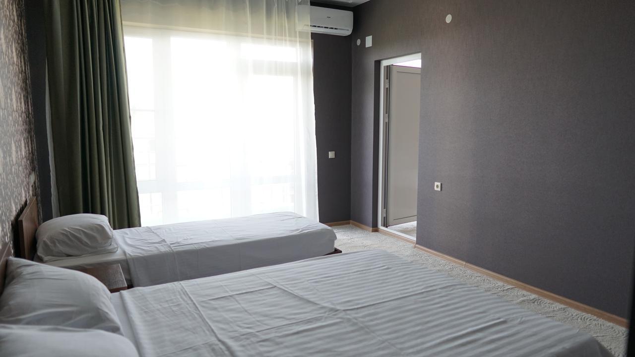 Hotel Alsar Alakhadzi Zewnętrze zdjęcie